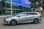 Toyota Avensis Touring Sports 2015 года (UK)